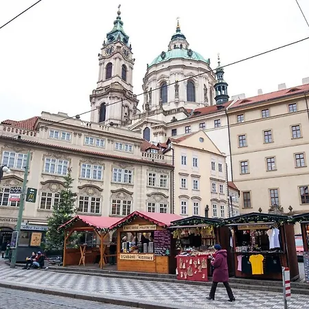 St. Nicholas Church View Apts Appartement