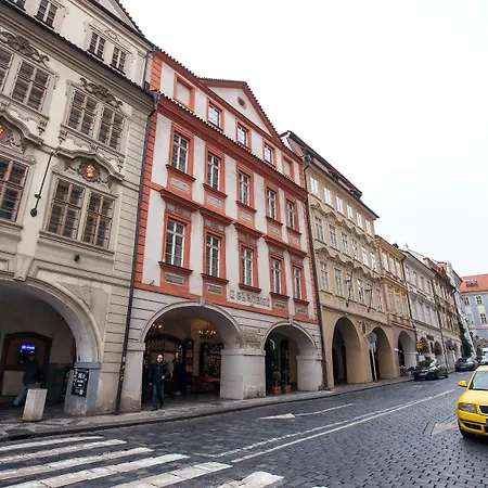 St. Nicholas Church View Apts Appartement Praag