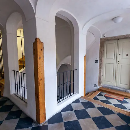 Appartement St. Nicholas Church View Apts