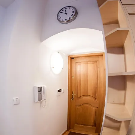 Appartement St. Nicholas Church View Apts Praag